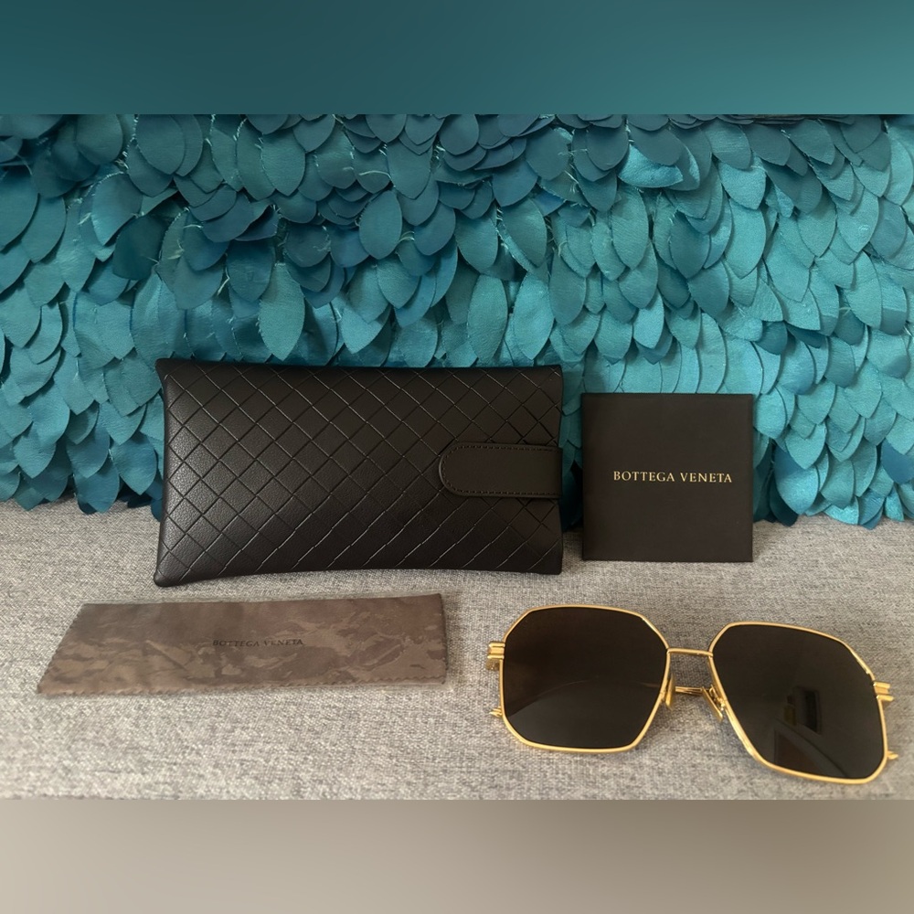 New Bottega Veneta Gold Metal Sunglasses
